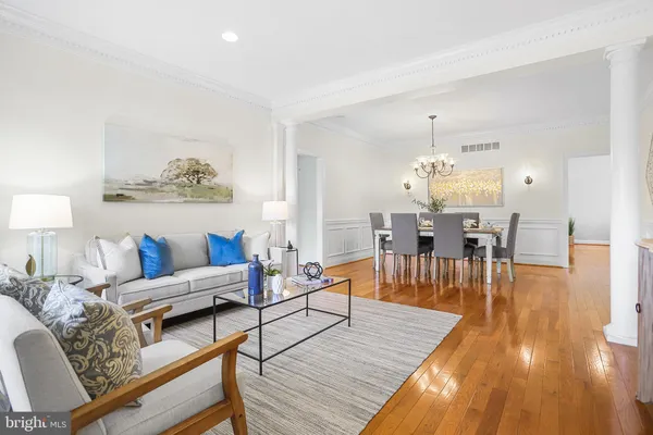 Property Slideshow image 2 of 32 | 1063 belmont ln, Garnet Valley, PA, 19060