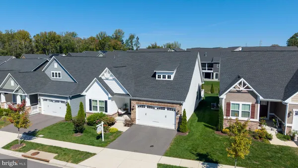 Property Slideshow image 2 of 40 | 1326 stonefly ln, Odenton, MD, 21113