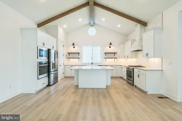 Property Slideshow image 2 of 49 | 117 redstart dr, Chester, MD, 21619