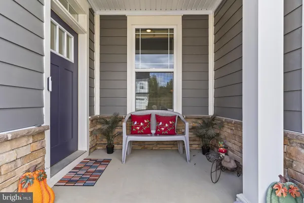 Property Slideshow image 2 of 49 | 10584 mount rainier pl, White Plains, MD, 20695