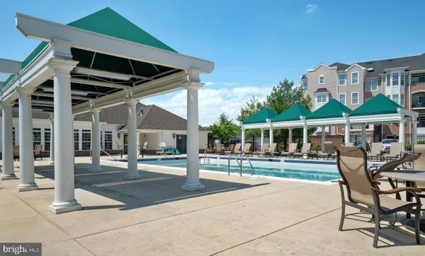 Property Slideshow image 2 of 59 | 6150 shadywood rd unit 401, Elkridge, MD, 21075