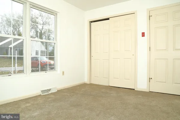 Property Slideshow image 3 of 15 | 597 blueberry ln, Lebanon, PA, 17046