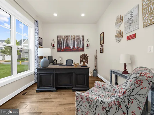 Property Slideshow image 3 of 87 | 1530 yellow sand ln, Odenton, MD, 21113