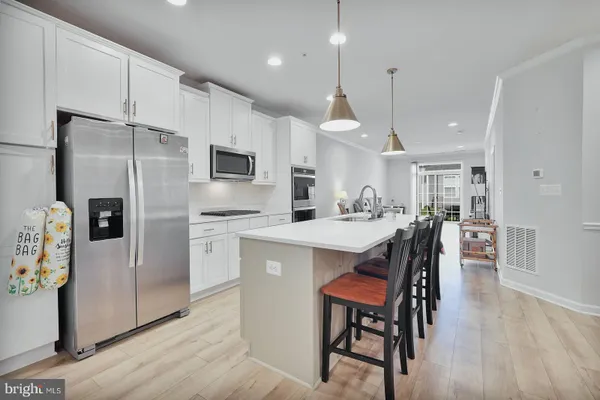 Property Slideshow image 3 of 20 | 13504 goldeneye cir, Clarksburg, MD, 20871