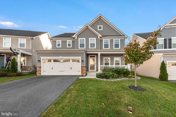 Property Slideshow image 2 of 58 | 1412 serviceberry way, Odenton, MD, 21113