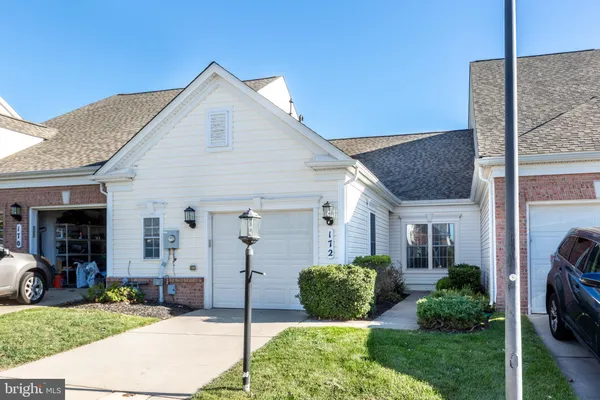 Property Slideshow image 3 of 38 | 172 saddletop dr # 364, Taneytown, MD, 21787