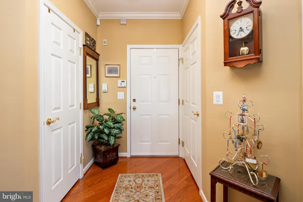 Property Slideshow image 3 of 32 | 8115 yellow pine dr l, Ellicott City, MD, 21043