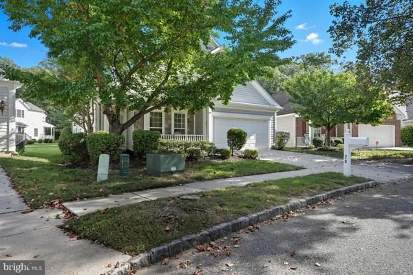 Property Slideshow image 3 of 56 | 29 pennington ct, Delanco, NJ, 08075