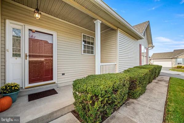 Property Slideshow image 2 of 43 | 603 w gray fox ln, Glen Mills, PA, 19342