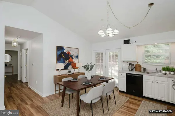 Property Slideshow image 3 of 33 | 2016 rudy serra dr c, Sykesville, MD, 21784