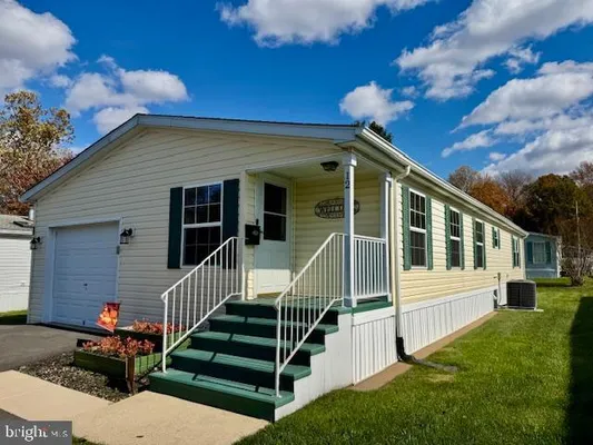 Property Slideshow image 2 of 50 | 12 tern ct, Elkton, MD, 21921