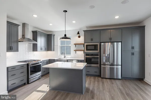 Property Slideshow image 3 of 28 | 36366 w old gate dr, Georgetown, DE, 19947