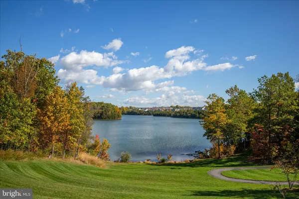 Property Slideshow image 3 of 38 | 118 viceroy way, Lake Frederick, VA, 22630