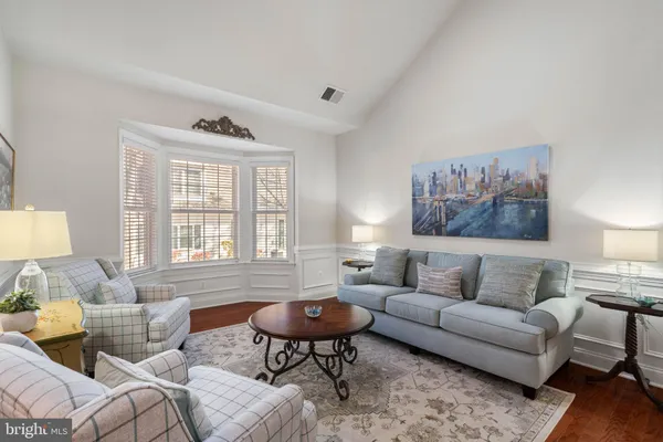 Property Slideshow image 2 of 48 | 5484 rodriquez ln, Haymarket, VA, 20169