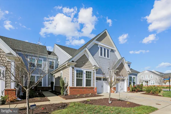 Property Slideshow image 2 of 49 | 2630 dragon fly way, Odenton, MD, 21113