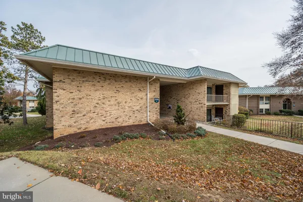 Property Slideshow image 3 of 29 | 3350 gleneagles dr 70-1d, Silver Spring, MD, 20906