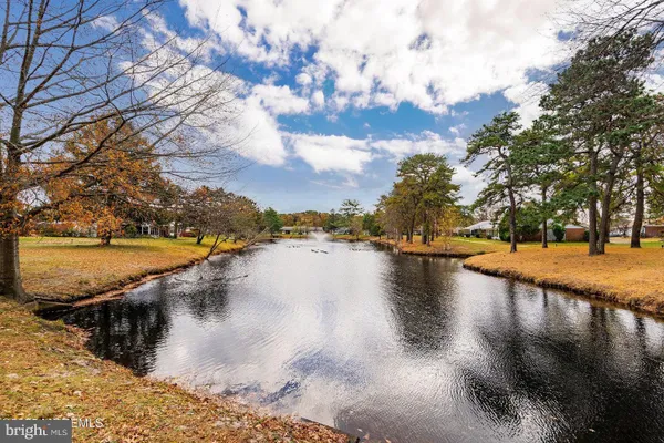 Property Slideshow image 3 of 41 | 1087 argyll cir b, Lakewood, NJ, 08701