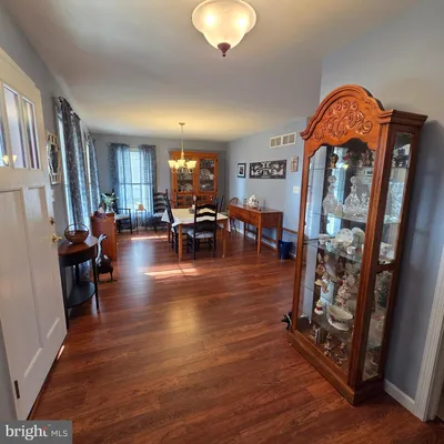 Property Slideshow image 3 of 54 | 854 cambridge dr, Manheim, PA, 17545