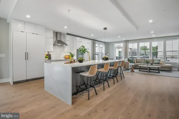 Property Slideshow image 3 of 34 | 1249 hillgate pl nottingham 102, Potomac, MD, 20854