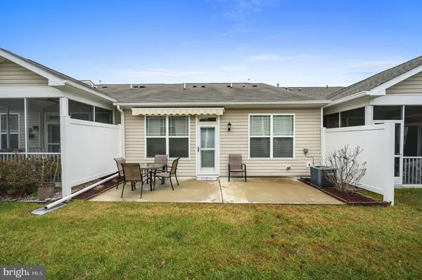 Property Slideshow image 3 of 25 | 133 candor ln, Dover, DE, 19901