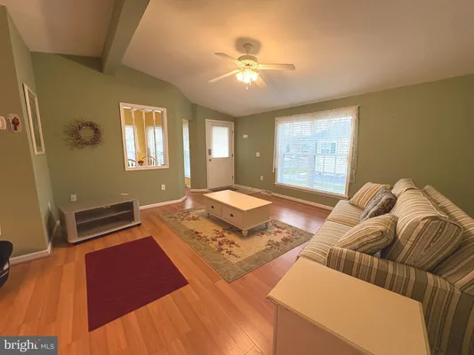 Property Slideshow image 3 of 34 | 30 fort lee dr, Manahawkin, NJ, 08050