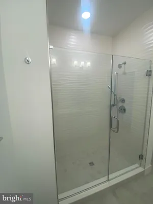 Property Slideshow image 2 of 16 | 5 cherry ln, West Windsor, NJ, 08550