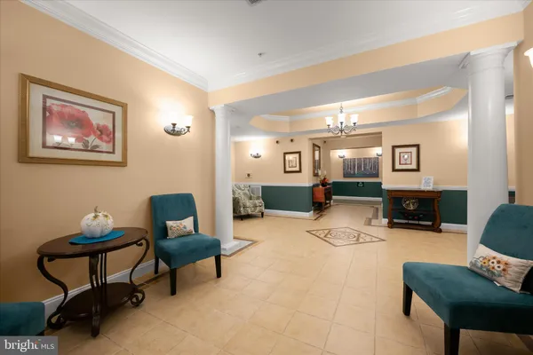 Property Slideshow image 3 of 50 | 7305 maplecrest rd 207, Elkridge, MD, 21075