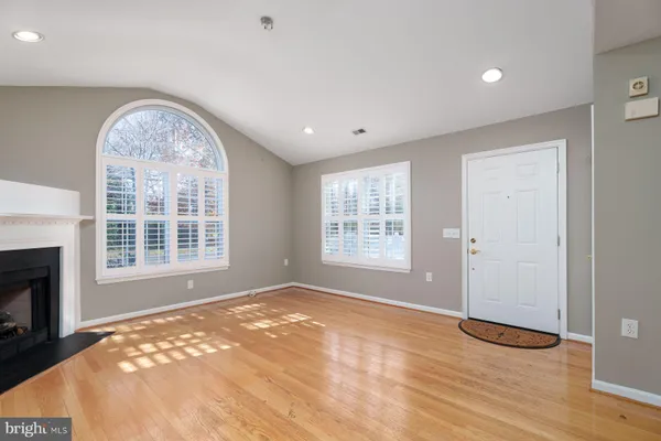 Property Slideshow image 3 of 23 | 131 point ct, Lawrence Township, NJ, 08648