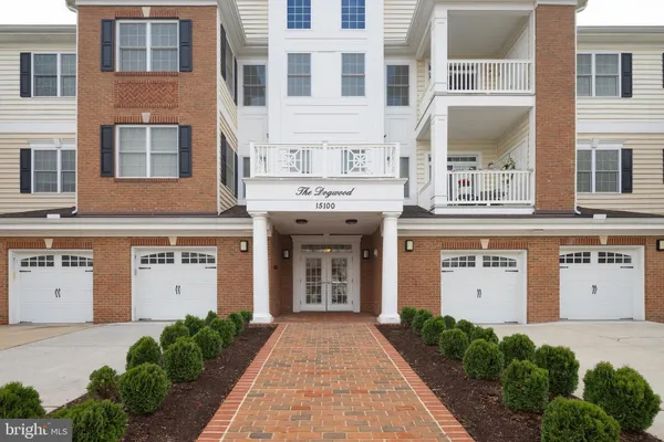 Property Slideshow image 3 of 45 | 15100 heather mill ln apt 407, Haymarket, VA, 20169