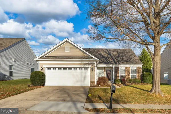 Property Slideshow image 2 of 39 | 19 calloway dr, Fredericksburg, VA, 22406