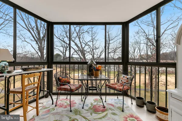 Property Slideshow image 2 of 44 | 15101 interlachen dr 1-416, Silver Spring, MD, 20906