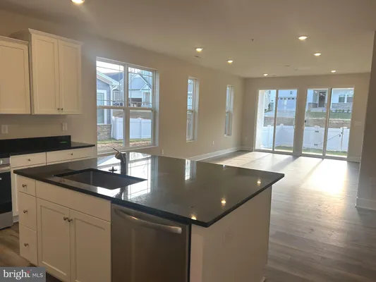 Property Slideshow image 3 of 46 | 10619 great basin pl, White Plains, MD, 20695