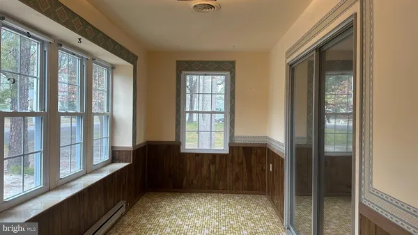 Property Slideshow image 3 of 14 | 5 pembroke la a a, Whiting, NJ, 08759