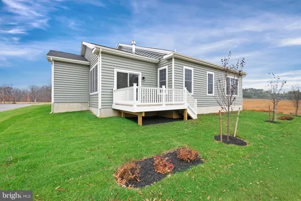 Property Slideshow image 3 of 38 | 548 longhorn loop lot 33 chelsea, Middletown, DE, 19709