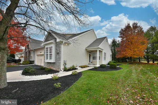 Property Slideshow image 3 of 41 | 182 lattice ln, Collegeville, PA, 19426