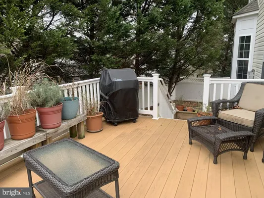 Property Slideshow image 3 of 4 | 620 crawfords ridge rd, Odenton, MD, 21113