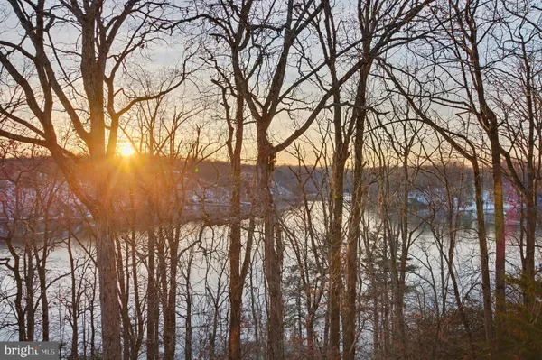 Property Slideshow image 2 of 56 | 2900 shipmaster way apt 312, Annapolis, MD, 21401