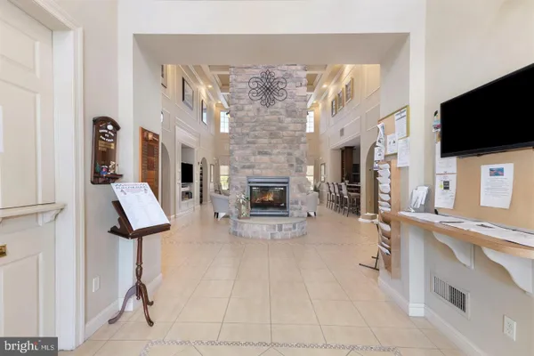 Property Slideshow image 3 of 21 | 113 dresner cir, Upper Chichester, PA, 19061