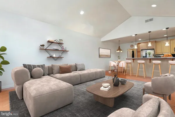 Property Slideshow image 3 of 38 | 64 villa dr 206, Warminster, PA, 18974