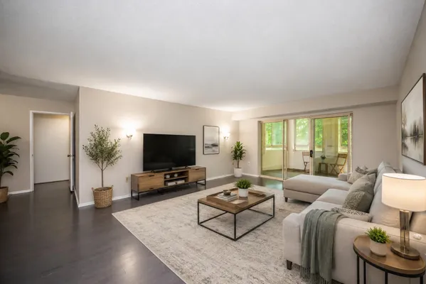 Property Slideshow image 3 of 38 | 15100 interlachen dr 4-110, Silver Spring, MD, 20906