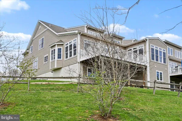 Property Slideshow image 3 of 73 | 1228 calista ln, Phoenixville, PA, 19460