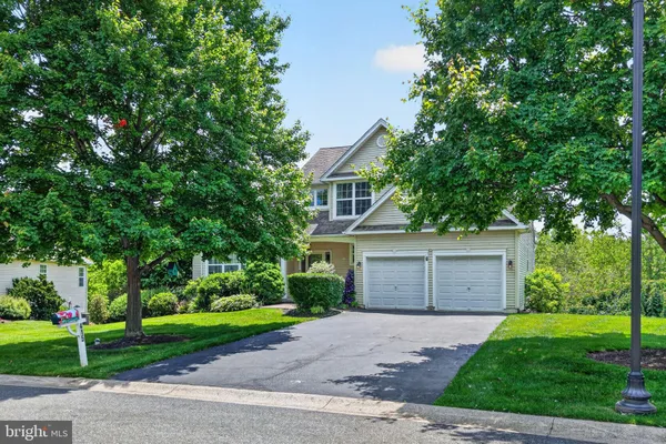Property Slideshow image 2 of 56 | 415 westview dr, Avondale, PA, 19311