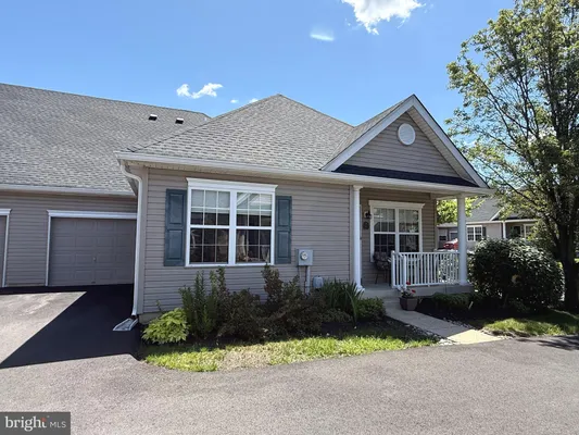 Property Slideshow image 3 of 45 | 65 freedom ln, Bensalem, PA, 19020