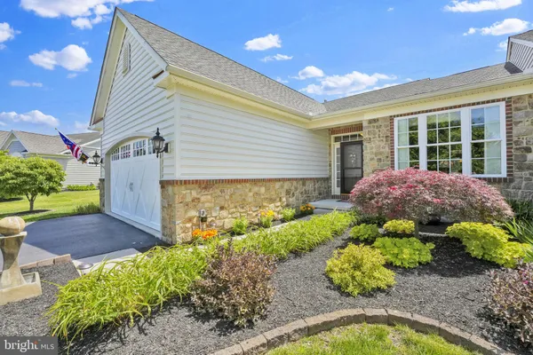 Property Slideshow image 2 of 26 | 30 st michaels way, Hanover, PA, 17331