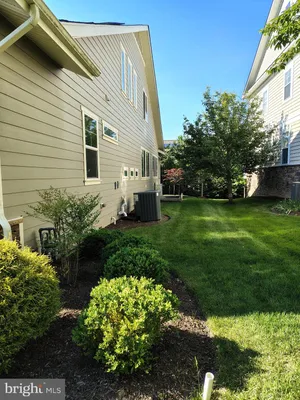 Property Slideshow image 3 of 60 | 213 grebe dr, Lake Frederick, VA, 22630