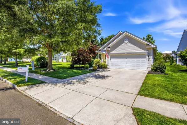 Property Slideshow image 2 of 28 | 131 somerfield rd, Swedesboro, NJ, 08085