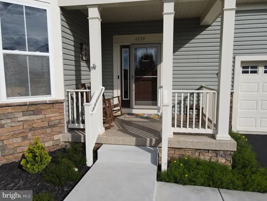 Property Slideshow image 2 of 35 | 4130 laughton ln, Middletown, DE, 19709