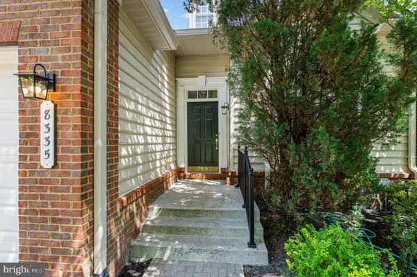 Property Slideshow image 3 of 46 | 8335 prairie rose pl 8335, Pikesville, MD, 21208