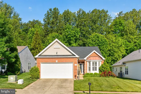 Property Slideshow image 2 of 31 | 4003 great harvest ct, Dumfries, VA, 22025