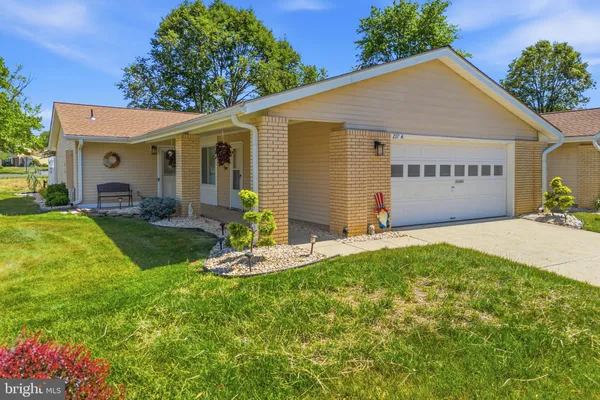 Property Slideshow image 3 of 34 | 297 yardley dr a, Monroe Township, NJ, 08831